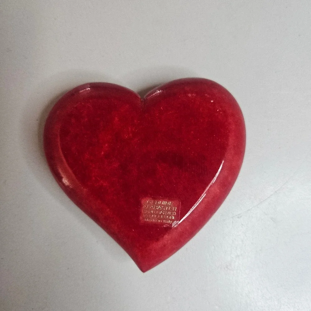 Ducceschi Red Alabaster Heart Paperweight Hand Carved Volterra Italy With Box